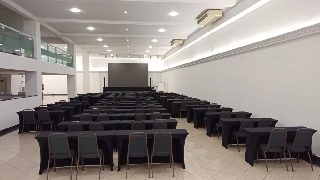 nobre com painel de led